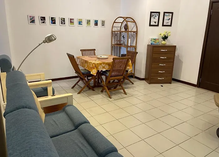 Private Apartment Wakin Residence, City Centre, Port Louis